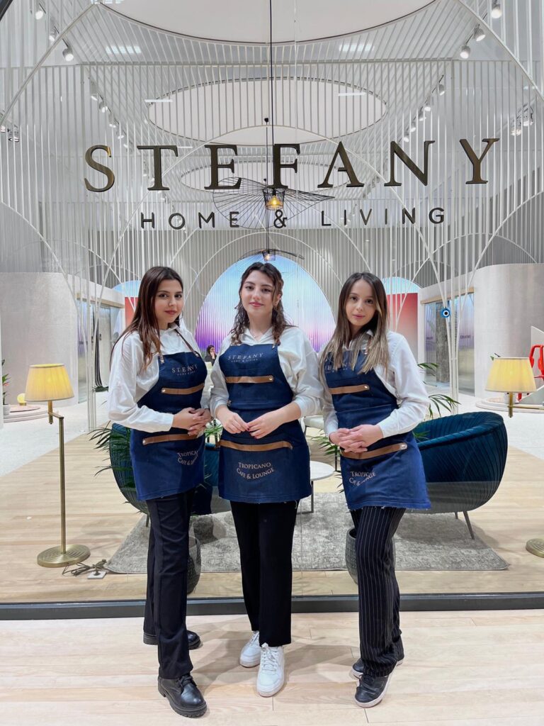 fuar servis hostesi
